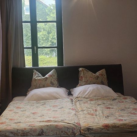 Gemuetliche Wohnung Mit Sauna นอยมาร์คท์ อิน แดร์ โอเบอร์พฟัลซ์ ภายนอก รูปภาพ