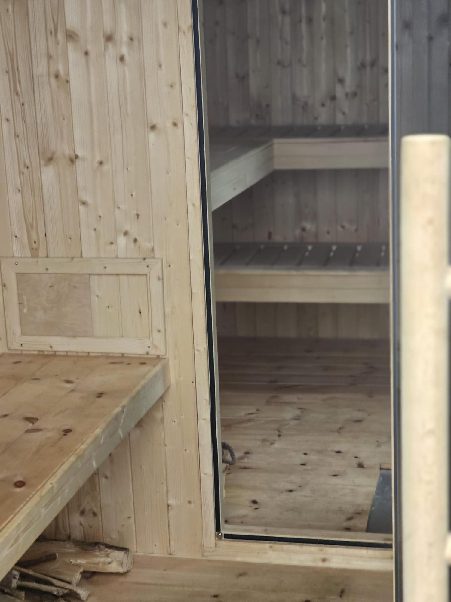 Gemuetliche Wohnung Mit Sauna นอยมาร์คท์ อิน แดร์ โอเบอร์พฟัลซ์ ภายนอก รูปภาพ